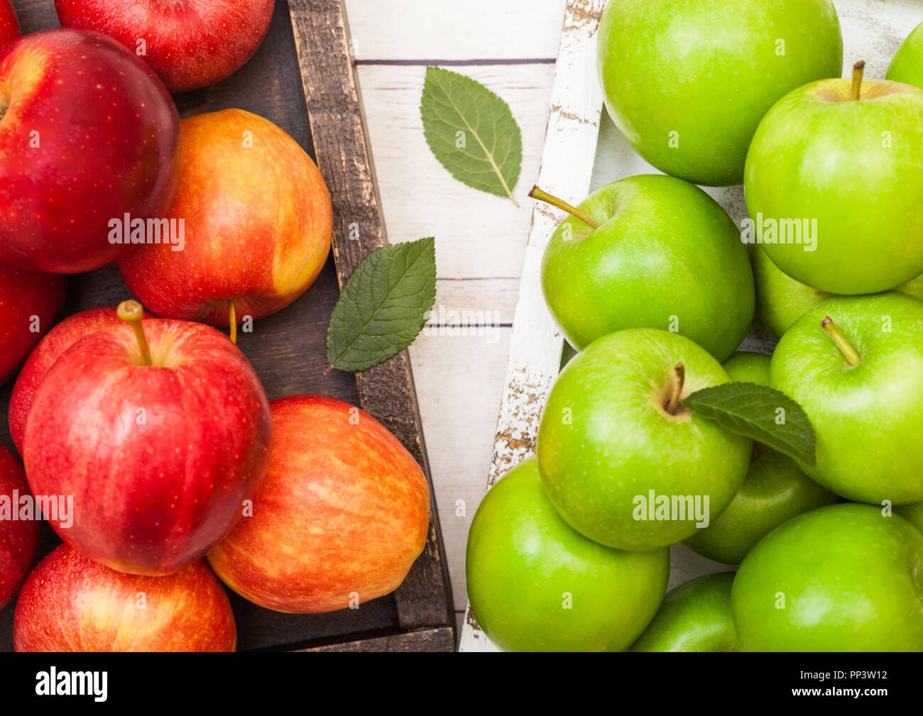 Fresh Organic Green Red Apple Varieties, Granny Smith, Fuji, Gal Stock  Image - Image of food, delicious: 113228363