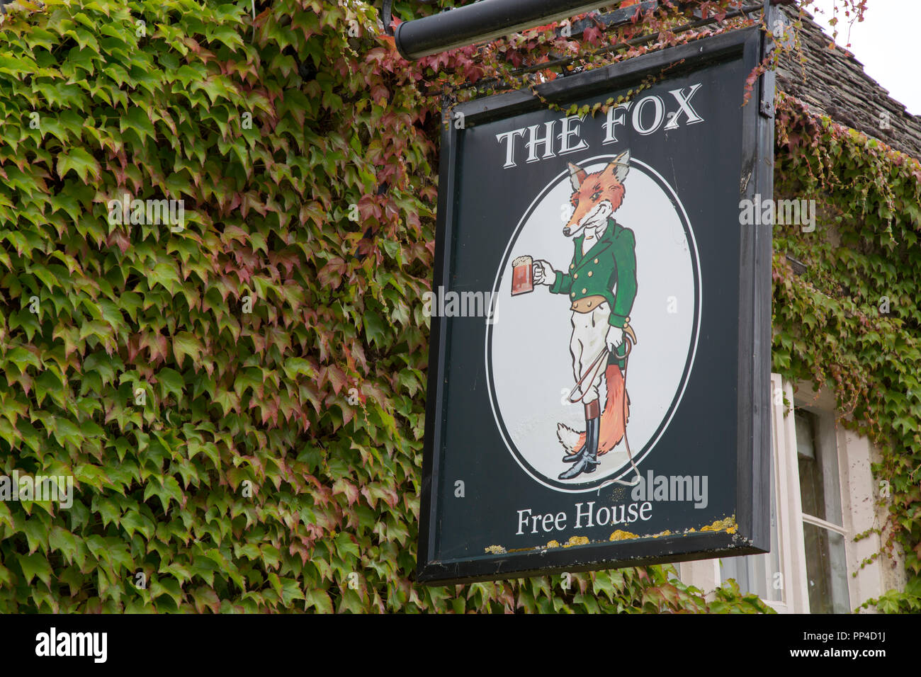 The Fox Pub High Resolution Stock Photography and Images - Alamy