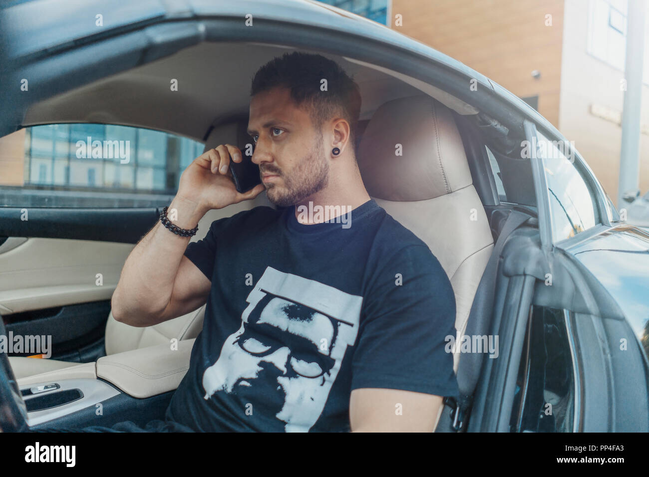 Getting behind the wheel hi-res stock photography and images - Alamy