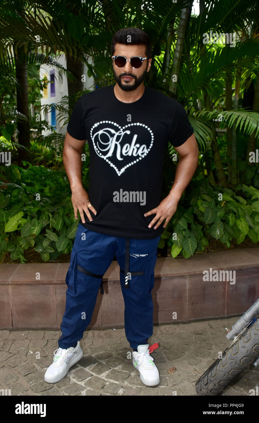 Indian film actor Arjun Kapoor seen posing for photos during a promotional  event at Hotel Novotel in Mumbai for the upcoming film Namaste England  Stock Photo - Alamy