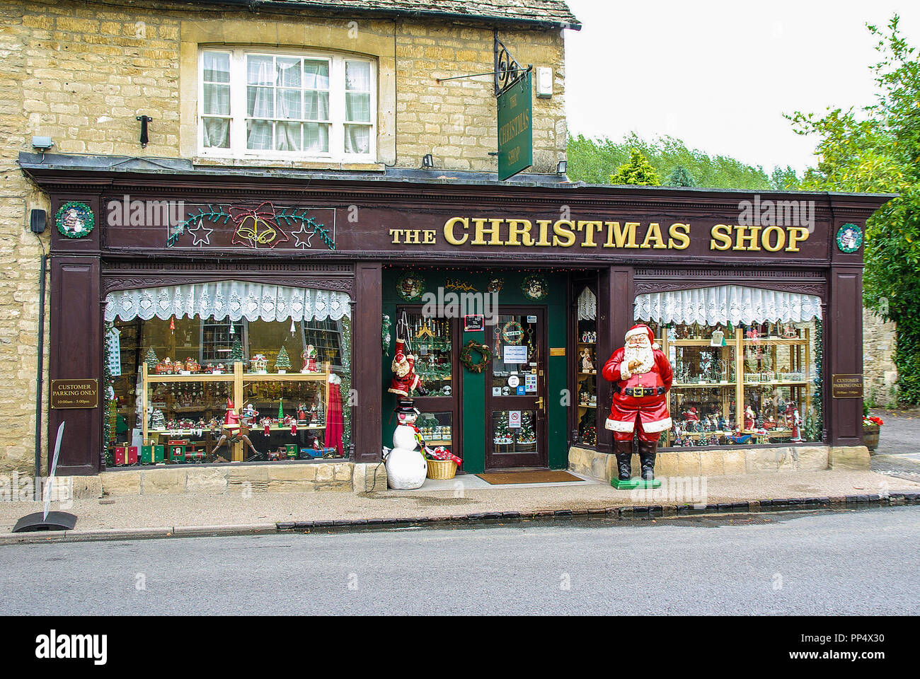 The Christmas Shop in Lechlade, Gloucestershire, UK, in the Cotswolds ...
