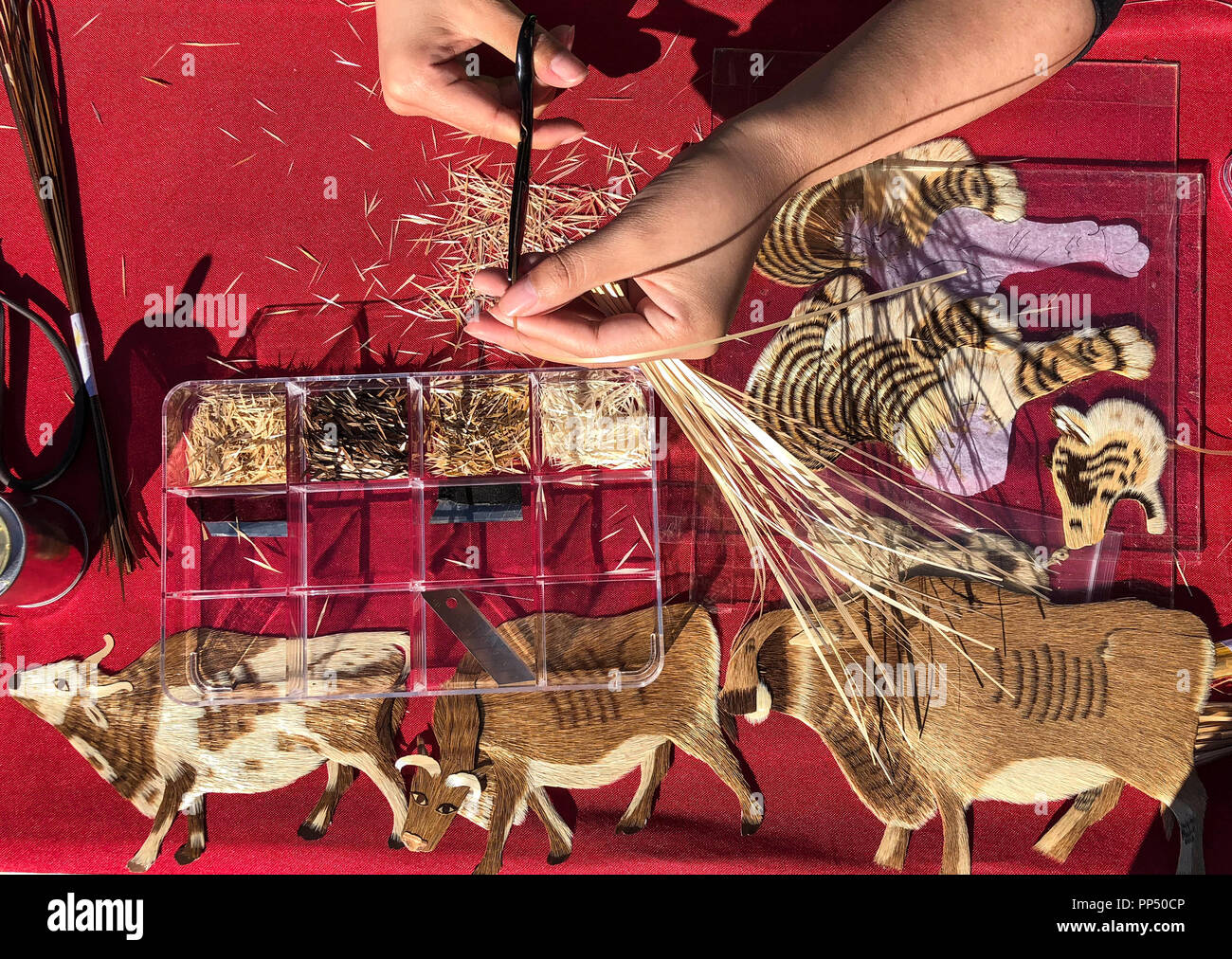 Wheat straw art hi-res stock photography and images - Alamy