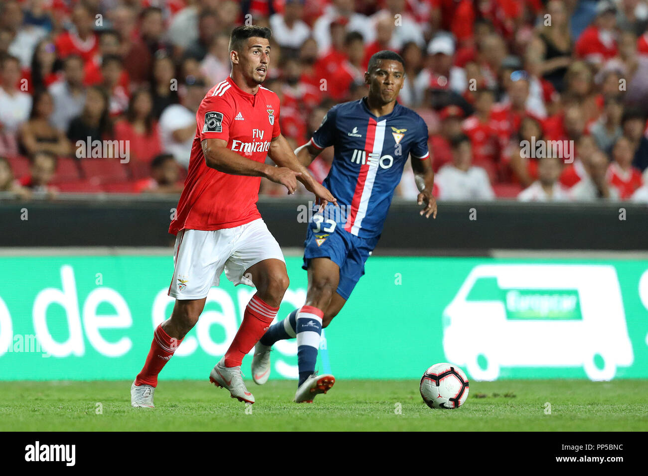 Lisbon Lisbon Portugal 23rd Sep 2018 Gabriel Appelt Of Sl Benfica L With Derley Of Desp