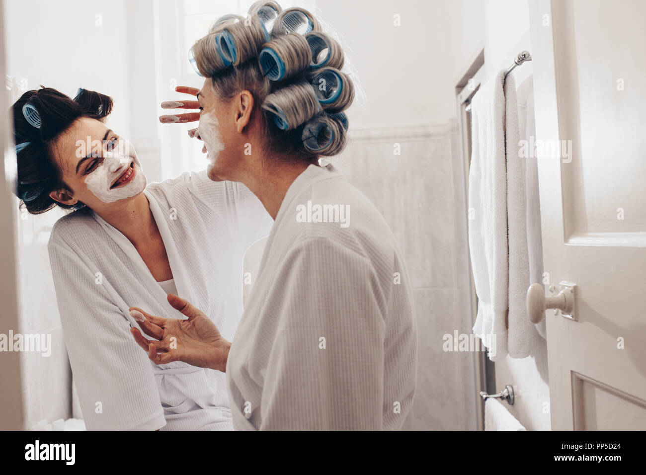 Elderly woman hair rollers hi-res stock photography and images - Alamy