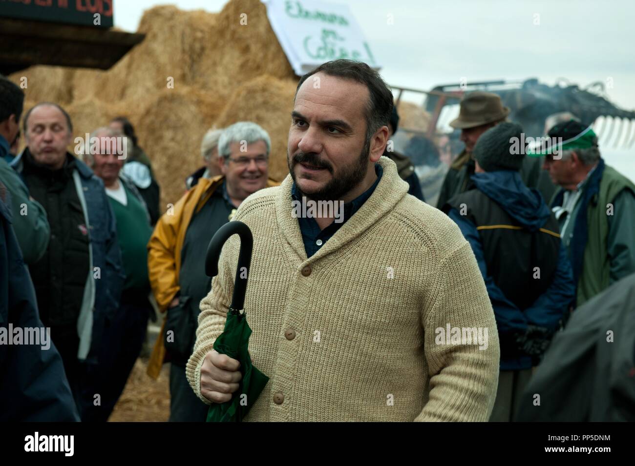 Original film title: NORMANDIE NUE. English title: NORMANDIE NUE. Year:  2018. Director: PHILIPPE LE GUAY. Stars: FRANÇOIS-XAVIER DEMAISON. Credit:  LES FILMS DES TOURNELLES / Album Stock Photo - Alamy