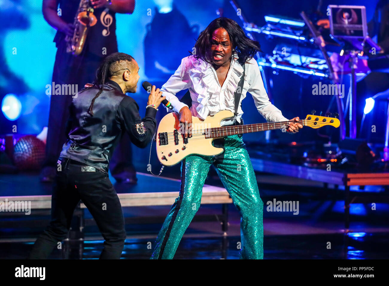 Earth Wind and Fire live in Concert Stock Photo Alamy