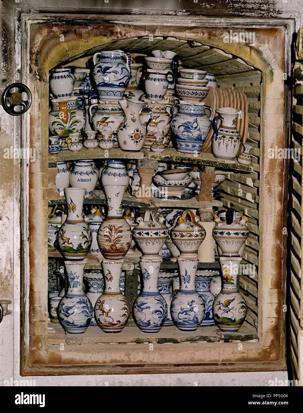 Hornos para cocer cerámica Tecno-piro (Hornos del Vallès) Alfa - Delta -  Metalmecánica - Hornos para cocer cerámica