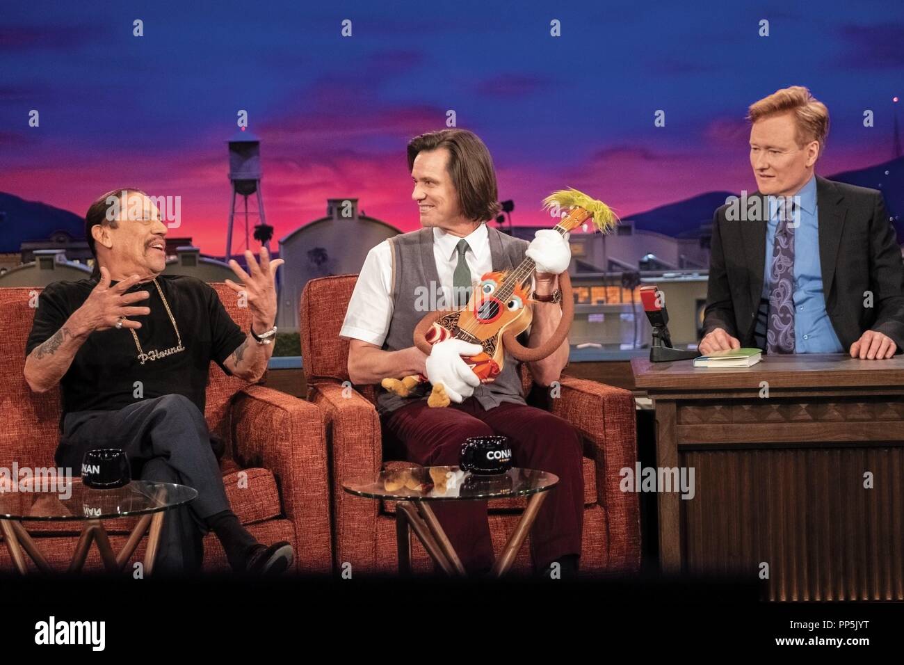 Season 1. Original film title KIDDING. English title KIDDING. Year