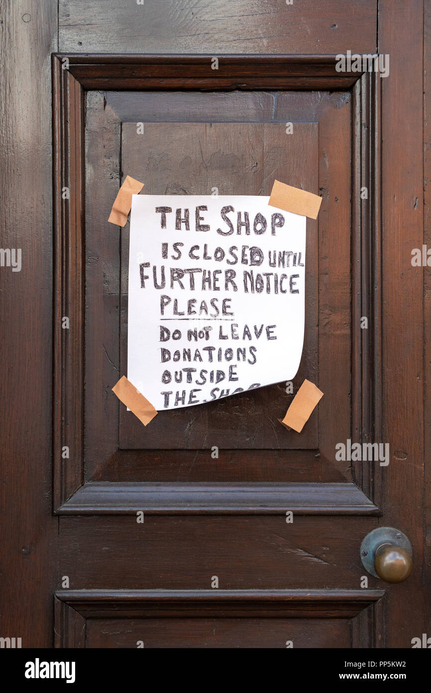 Hand Written Shop Closed Notice Taped To Door Stock Photo Alamy