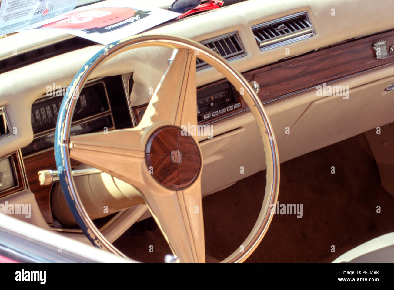 oncept automobile : Oldtimer steering wheel Stock Photo