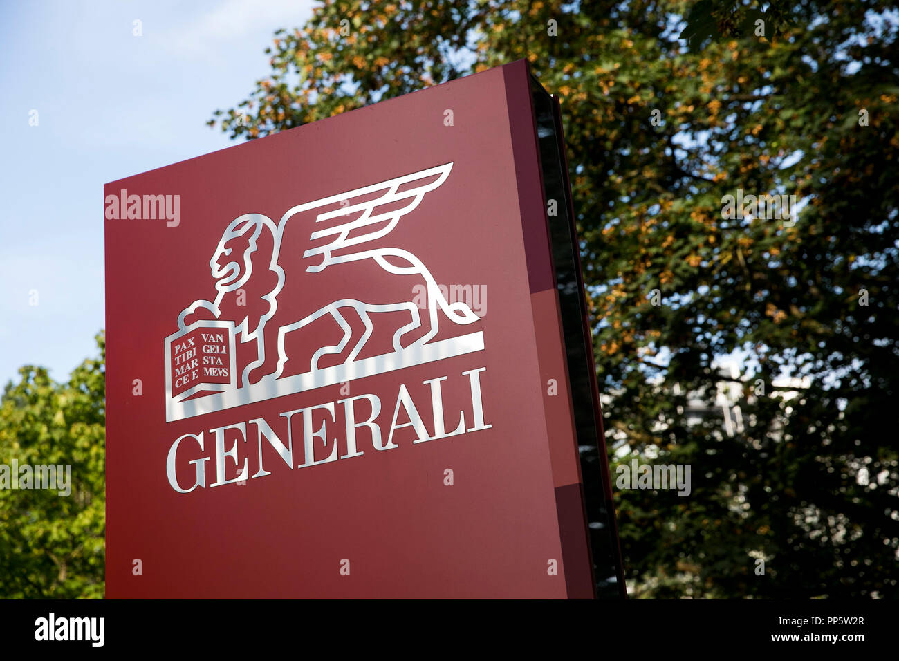 Assicurazioni generali logo hi-res stock photography and images - Alamy