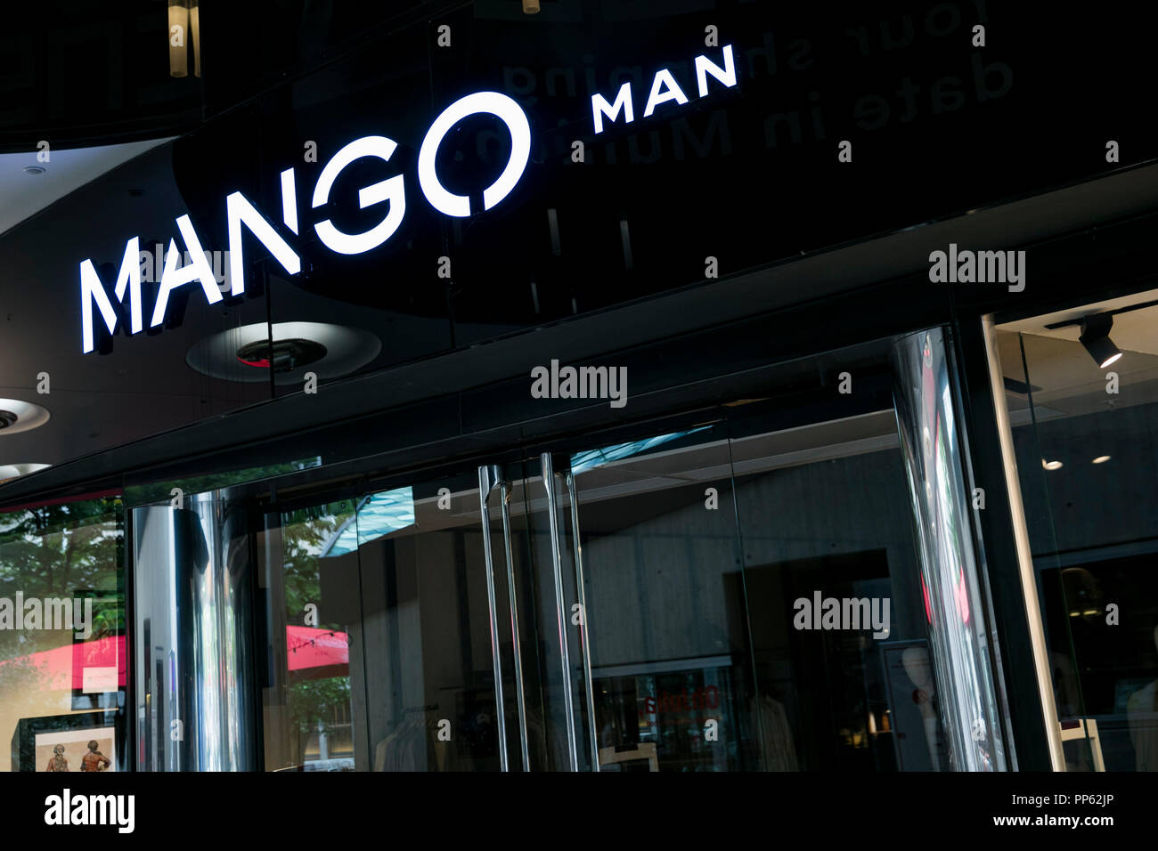 mango man store