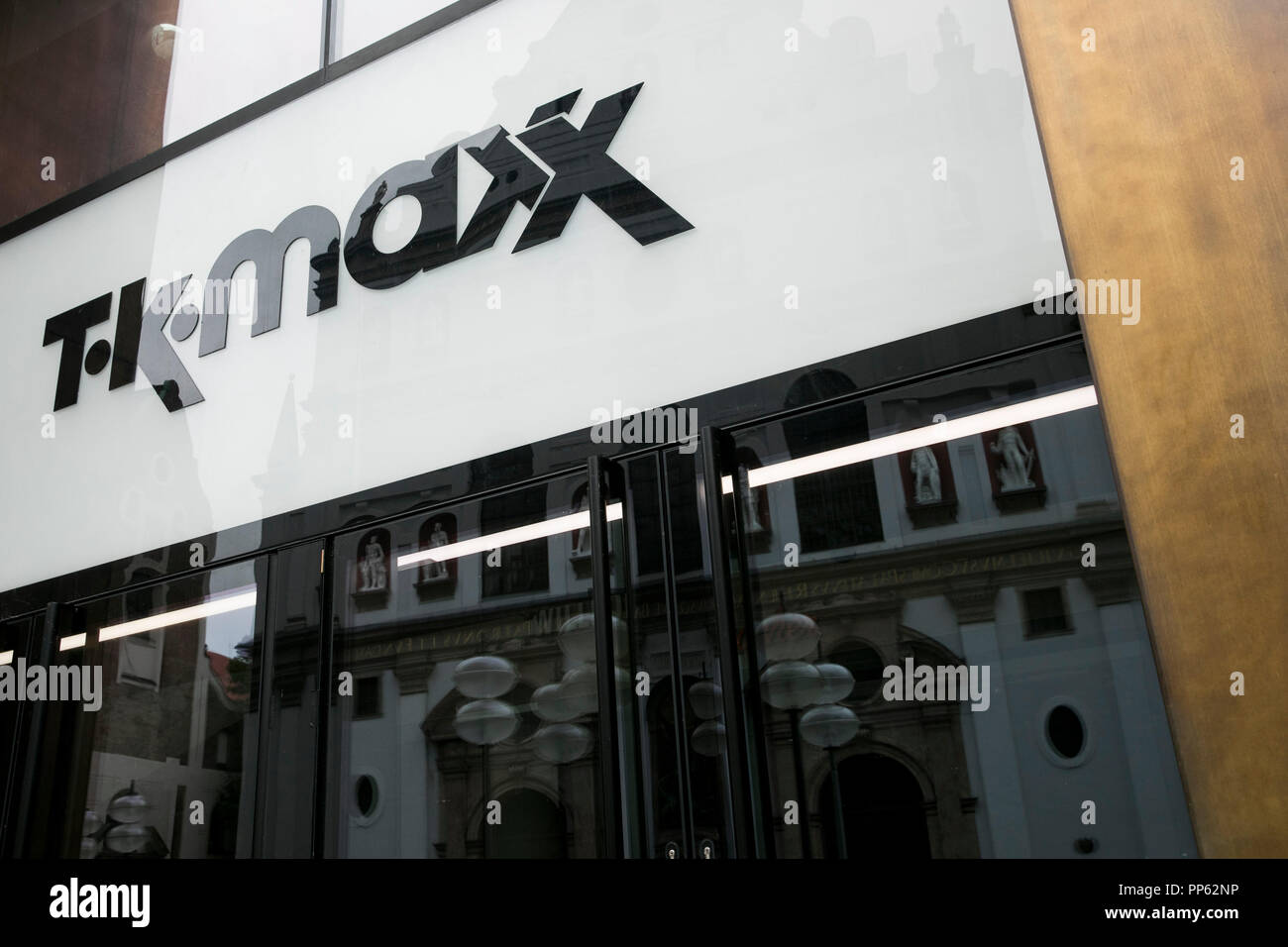 A logo sign outside of a TJ Maxx retail store in Columbia, Maryland on  April 13, 2018 Stock Photo - Alamy