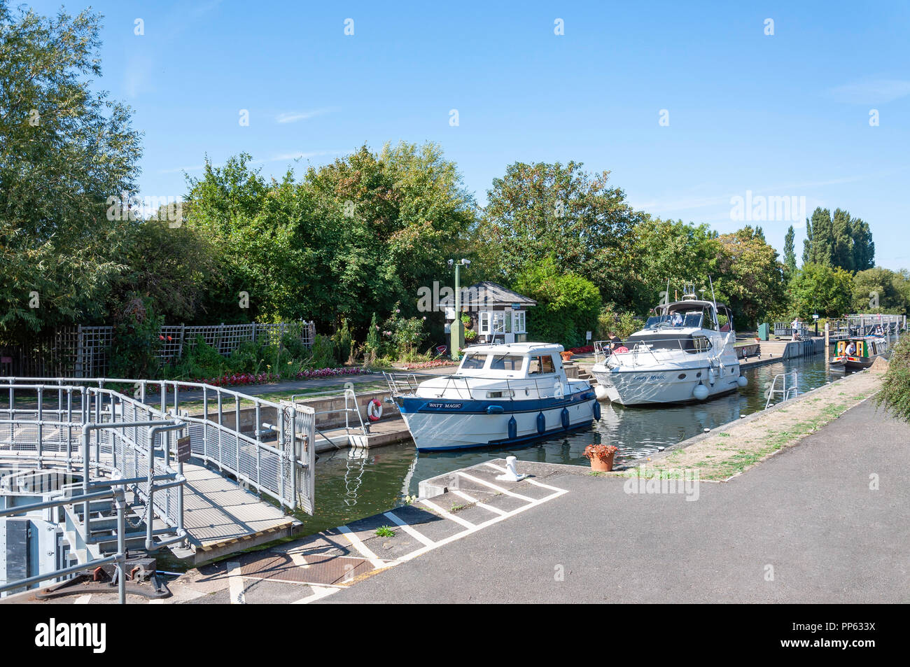 Chertsey Lock, Chertsey, Surrey, England, United Kingdom Stock Photo