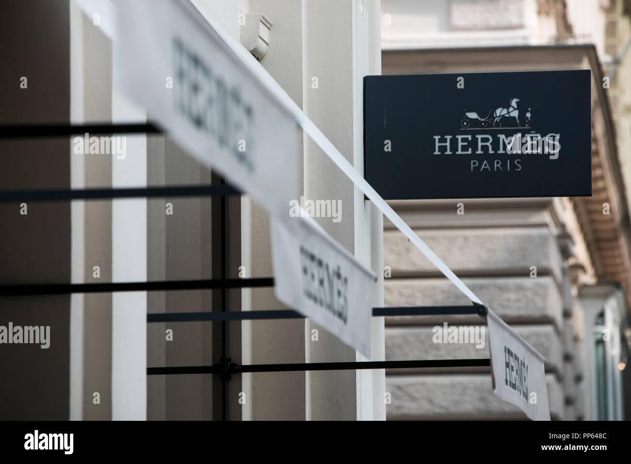 Hermes brand in Europe – Stock Editorial Photo © tupungato #103827788