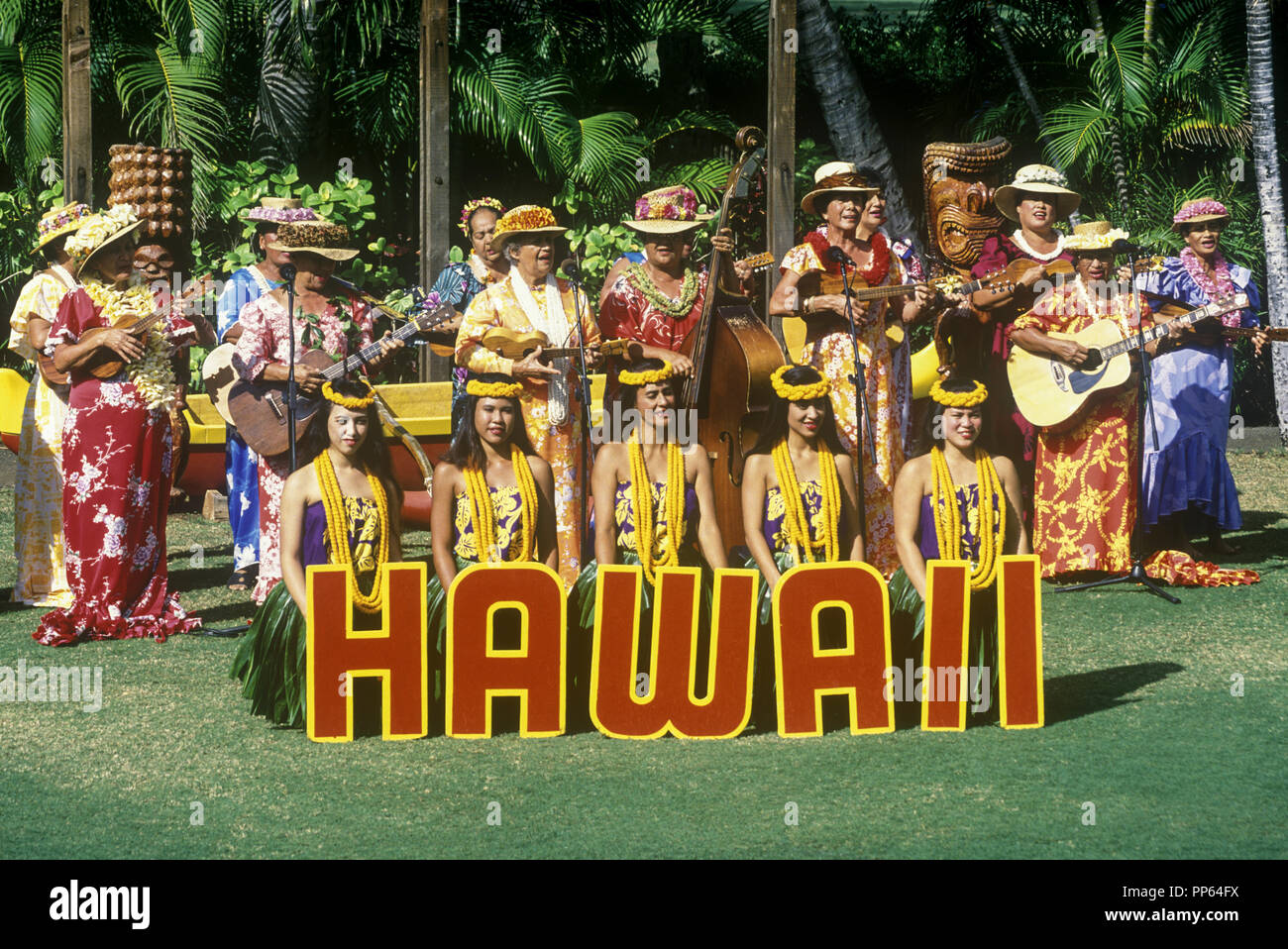 1994 HISTORICAL HAWAII SIGN DANCERS KODAK HULA SHOW WAIKIKI SHELL 