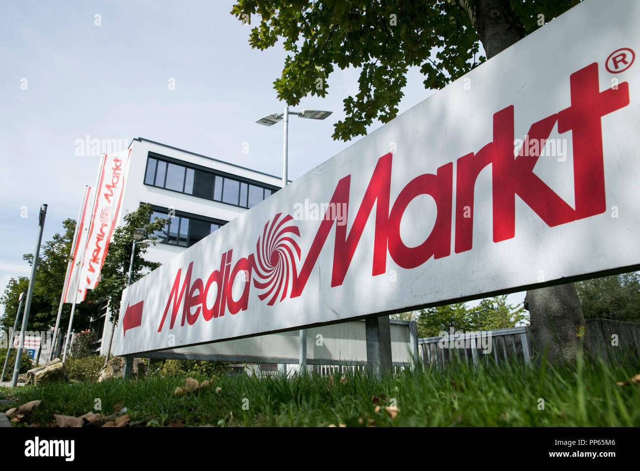 Media Markt logo Stock Photo - Alamy