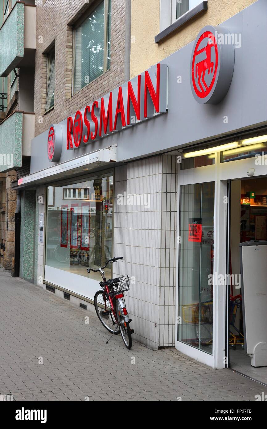 Rossmann, Batory Shopping Center