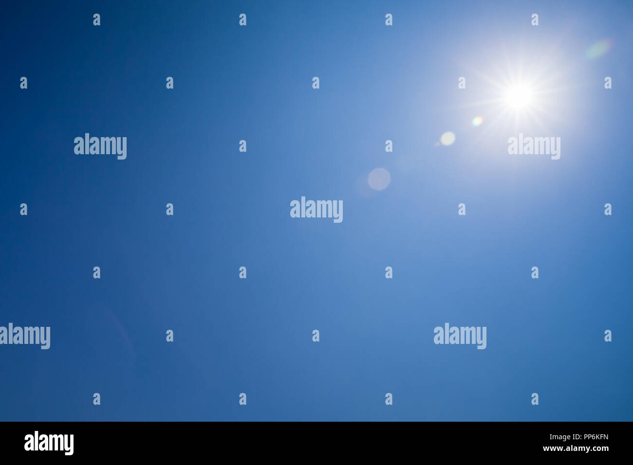 Lens flare circle hi-res stock photography and images - Alamy
