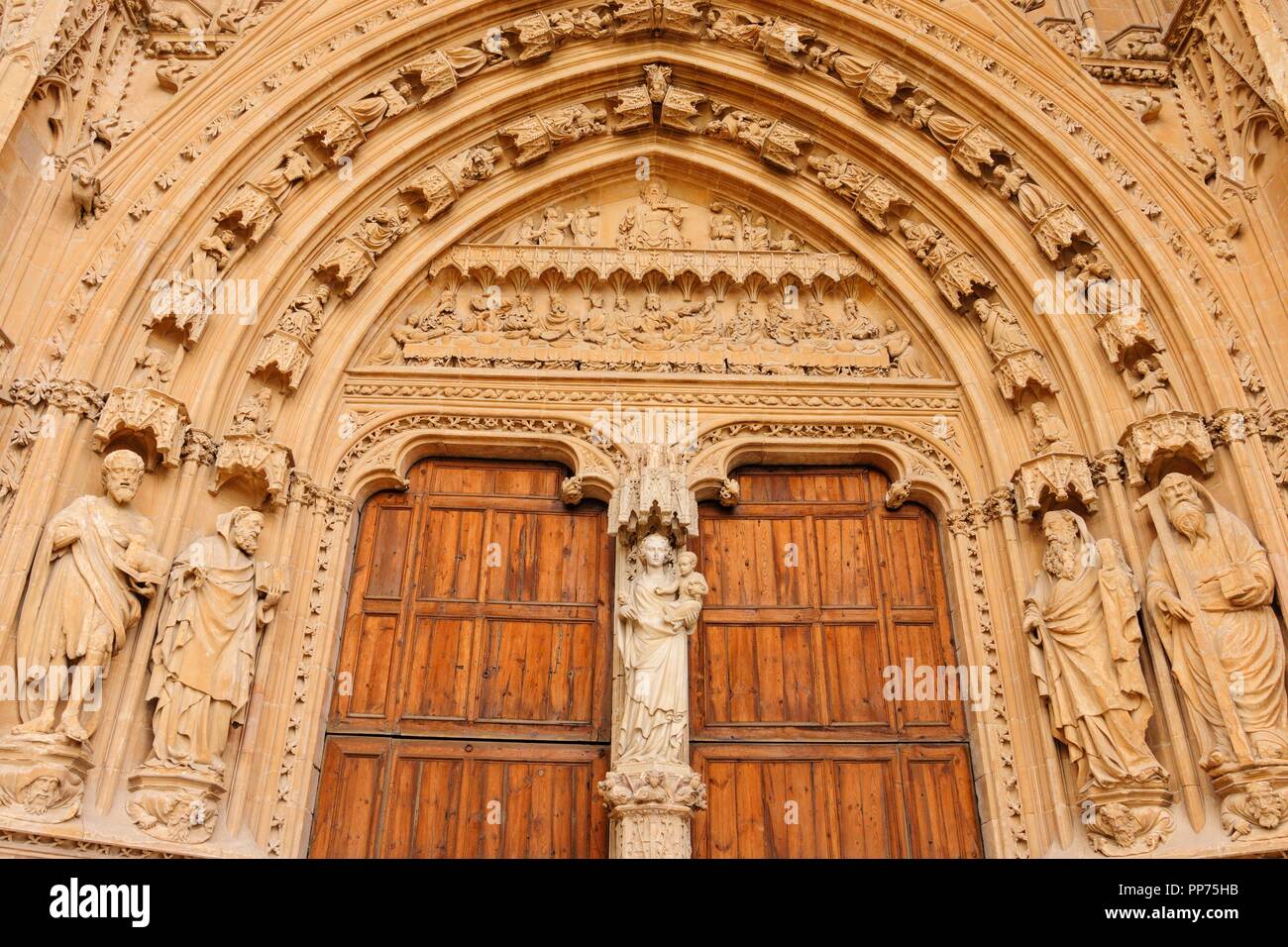portal-del-mirador-portal-de-los-apostoles-catedral-de-mallorca