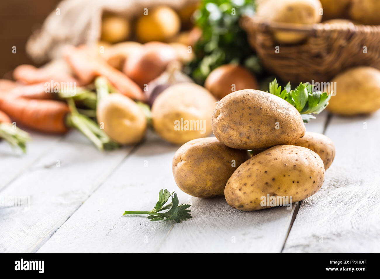 Pile of vegetables hi-res stock photography and images - Alamy