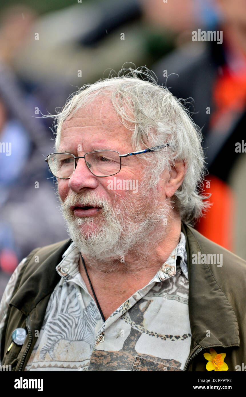 Bill Oddie - naturalist and TV personality - in Hyde Park before the People's Walk for Wildlife, London, 22nd Sept 2018 Stock Photo