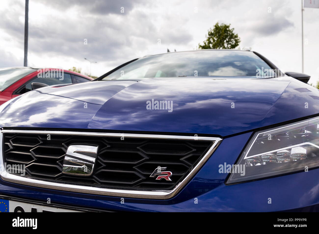 Seat cupra hi-res stock photography and images - Alamy