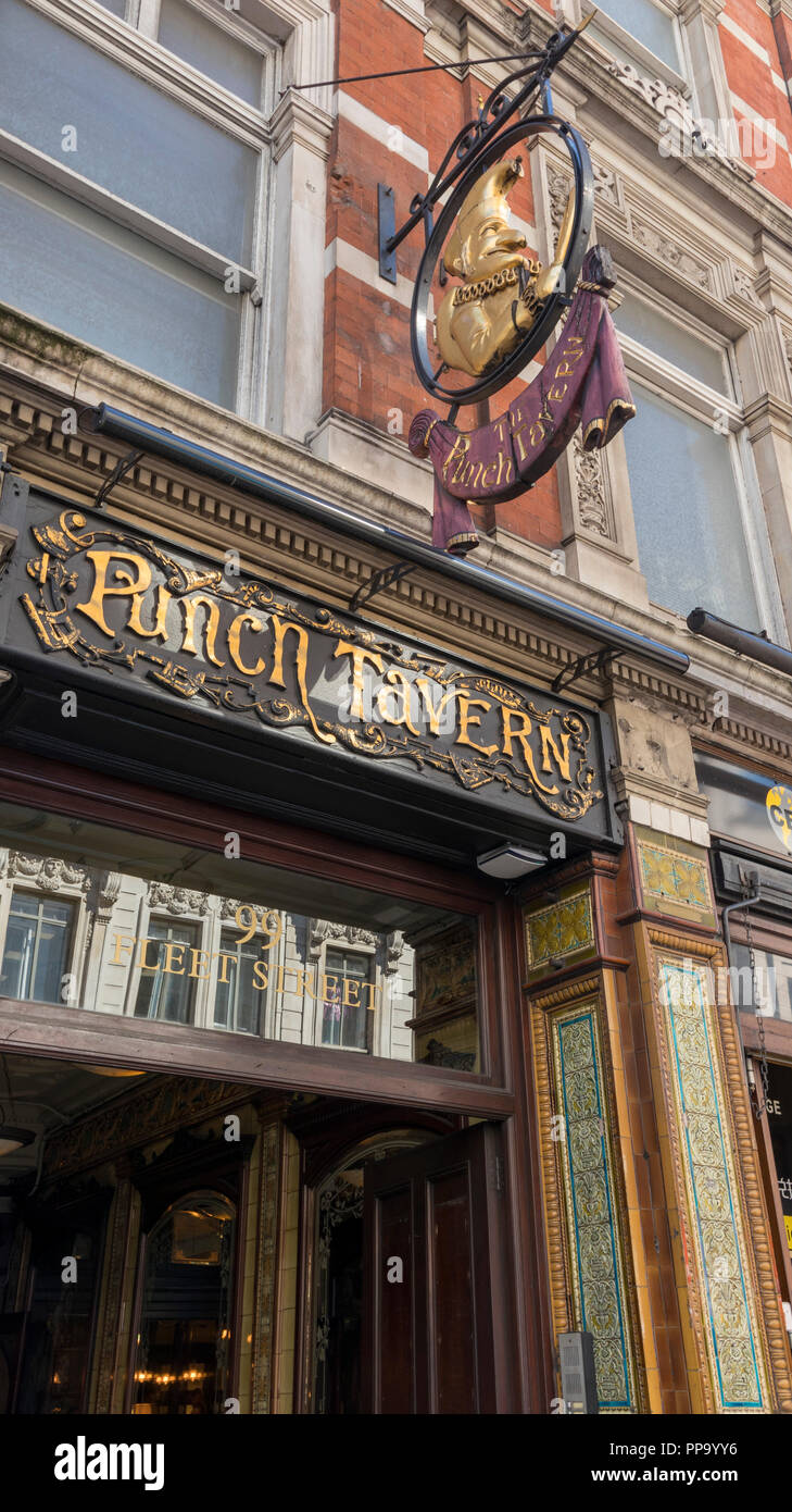 Punch tavern fleet street hires stock photography and images Alamy