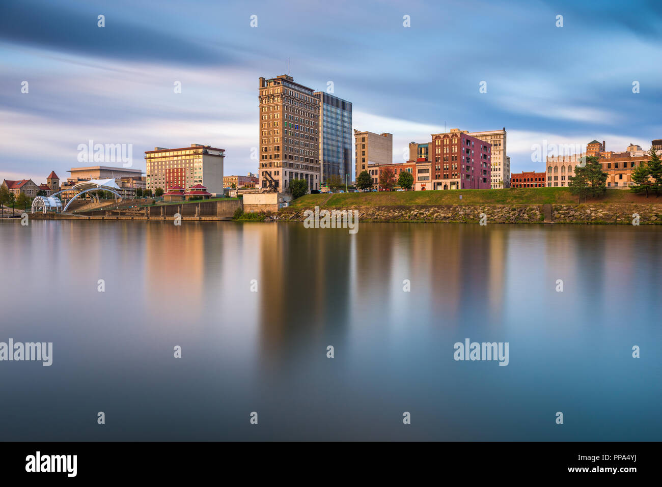 Charleston, West Virginia, USA downtown skyline on the Kanawha River at dusk. Stock Photo