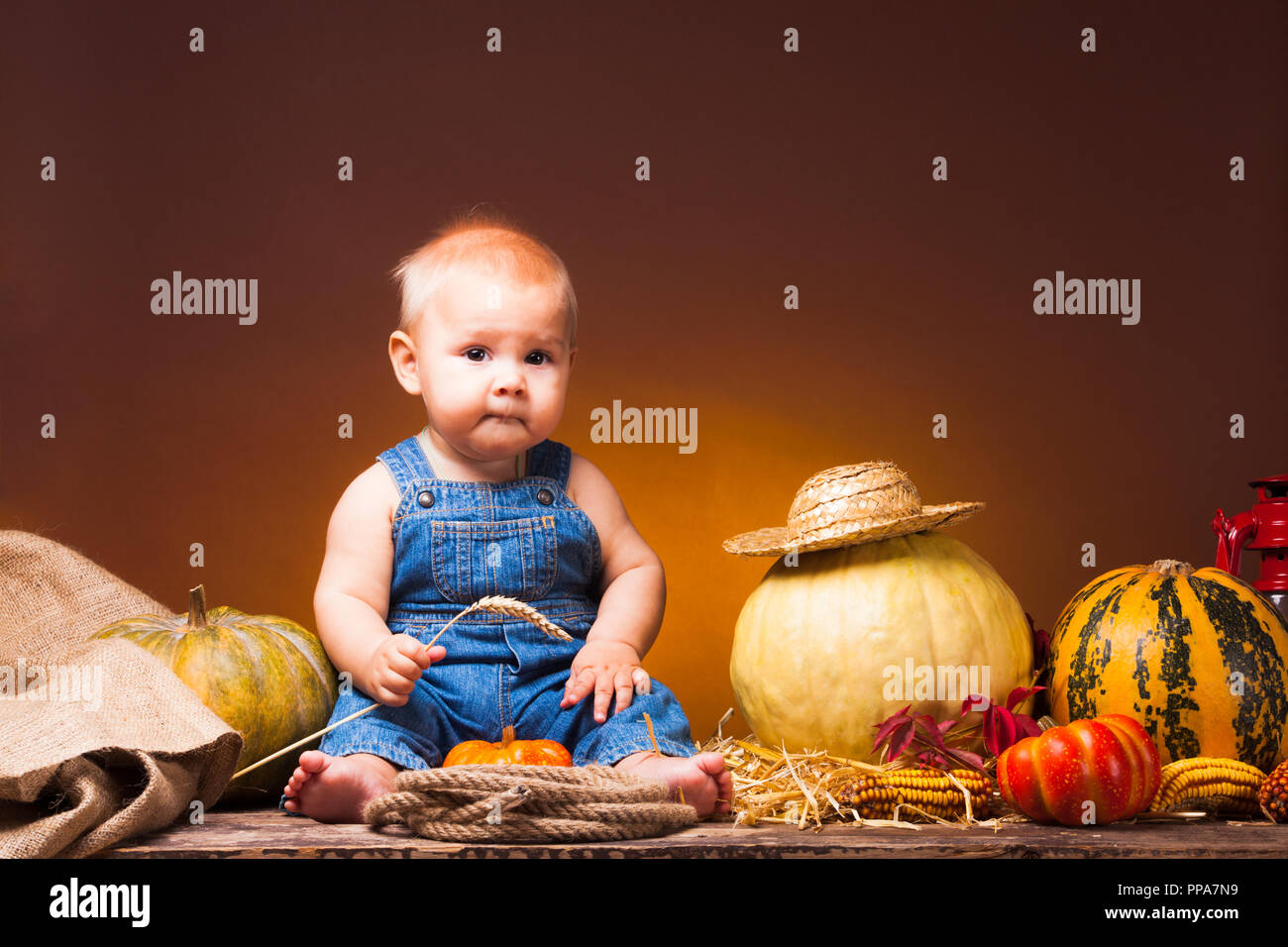 Shoppers open thanksgiving monday