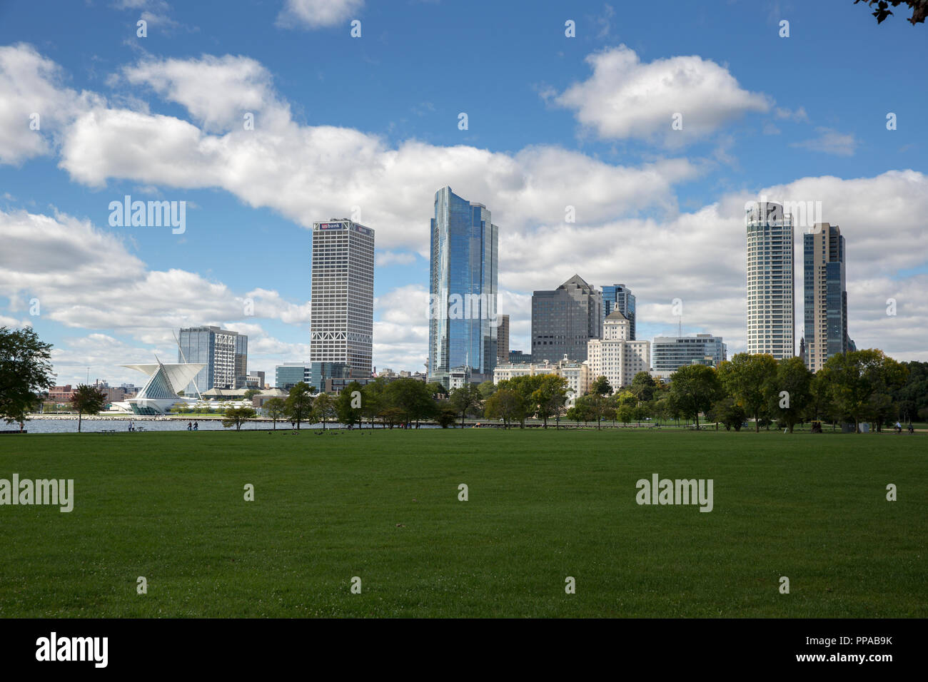 Skyline view of downtown Milwaukee, Wisconsin from Veterans Park on a sunny summer day Stock Photo