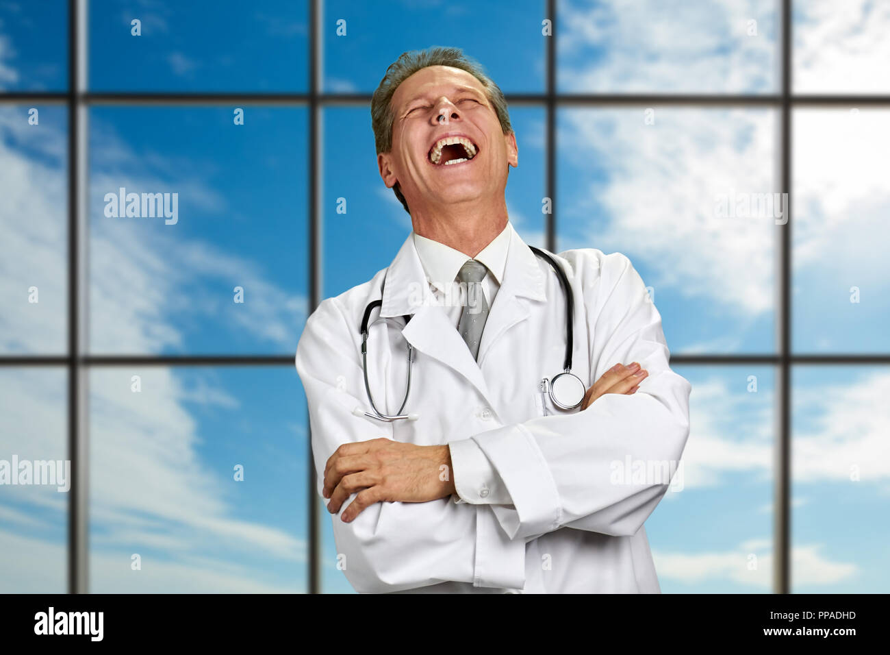 Сборник шуток петросяна. Фокусник борщ. Врачи ржут. Доктор смех. Врачи смеются.