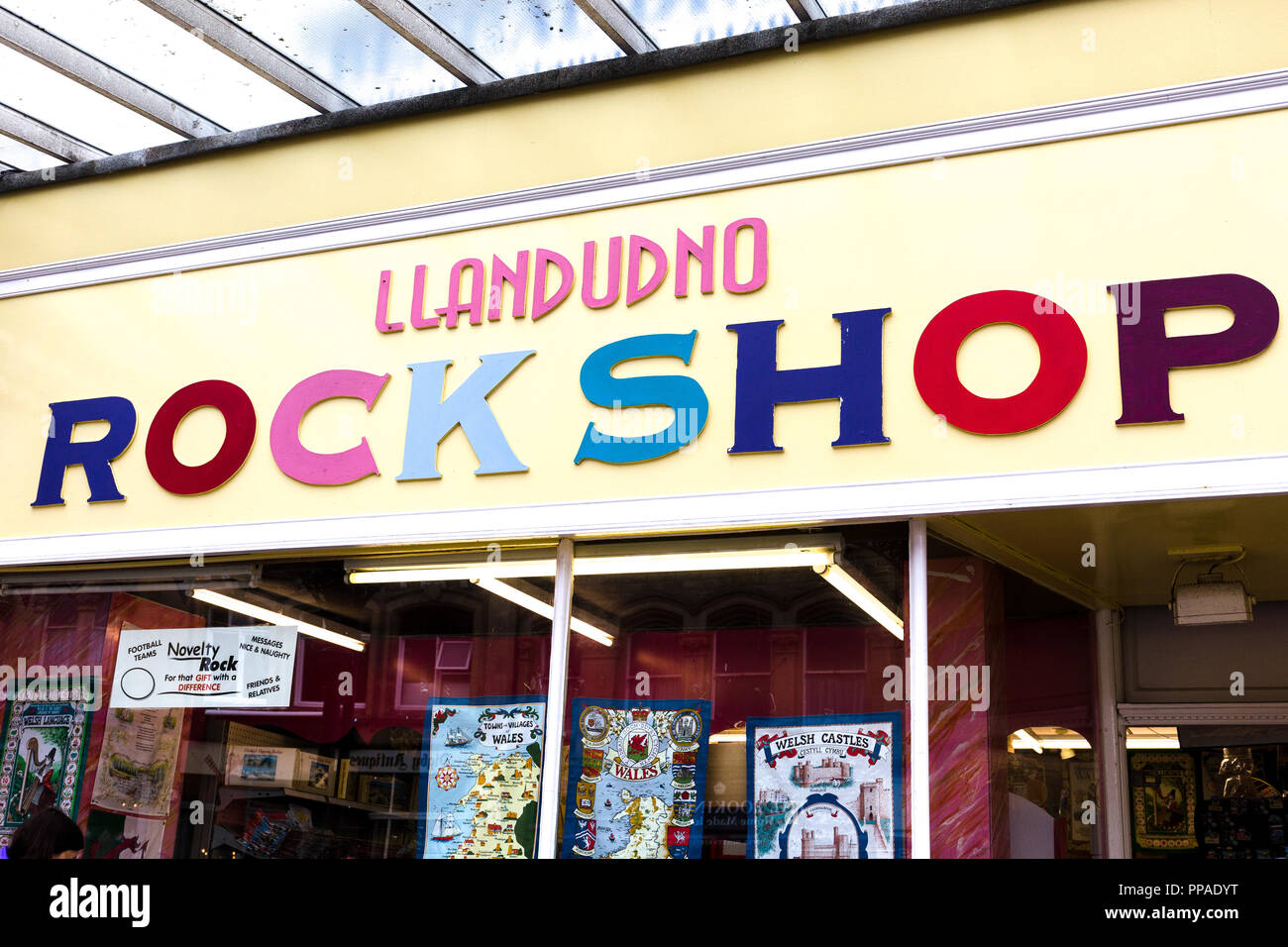 Rock shop llandudno wales hi-res stock photography and images - Alamy