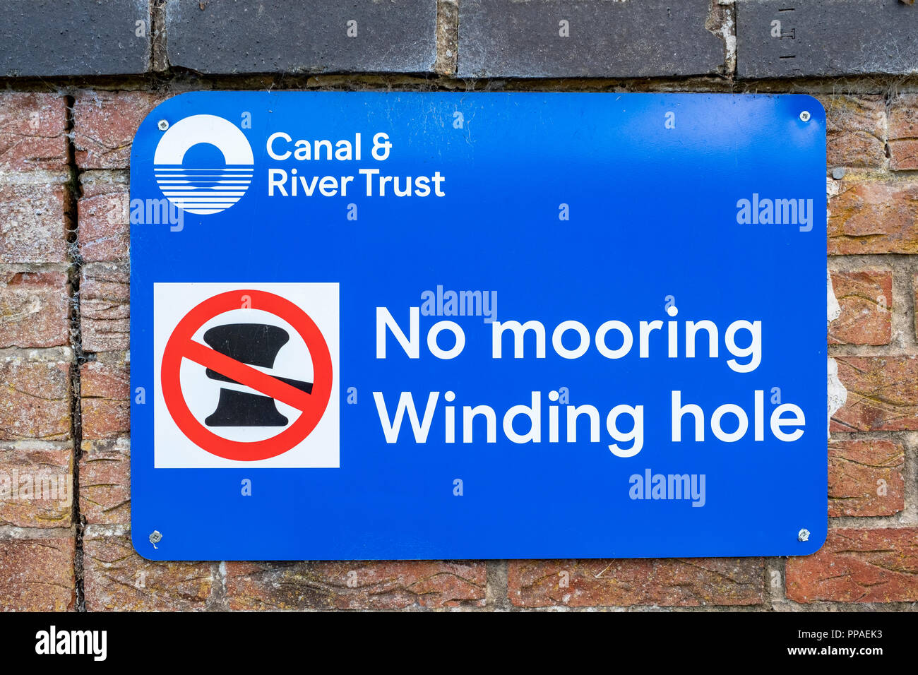 Canal & River Trust sign No mooring Winding hole Stock Photo