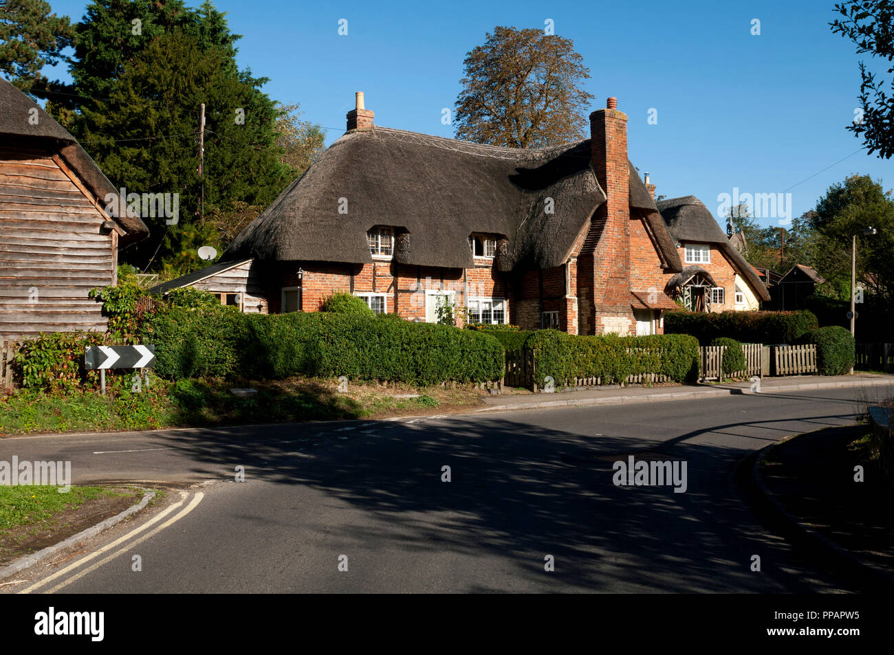 Clifton Hampden village, Oxfordshire, England, UK Stock Photo Alamy