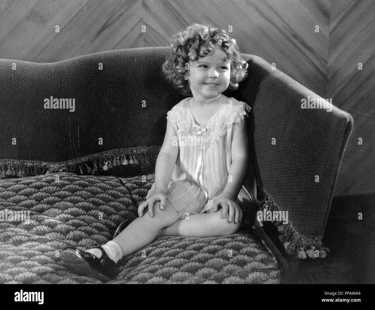 m*♡様 Shirley Temple Shirley Temple, (circa 1933) File Reference # 33636 773THA