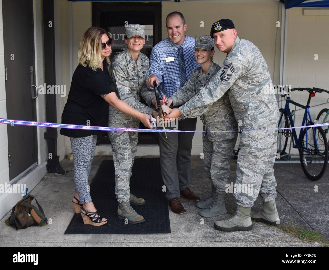 Vandenberg education center hires stock photography and images Alamy