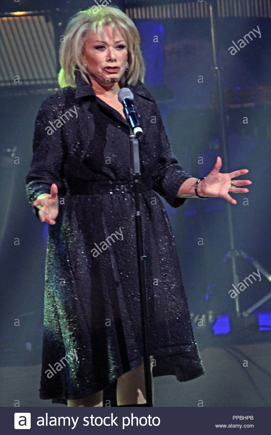 Elaine Paige (born 1948) nudes (74 foto and video), Topless, Leaked, Boobs, braless 2019 Elaine Paige (born 1948) nude (63 foto and video), Tits, Paparazzi, Feet, see through 2020