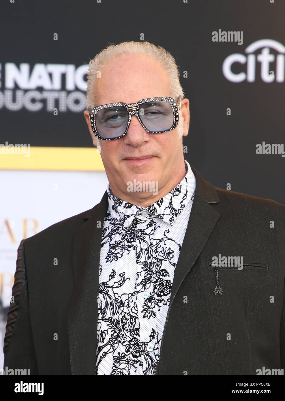 Andrew dice clay hires stock photography and images Alamy
