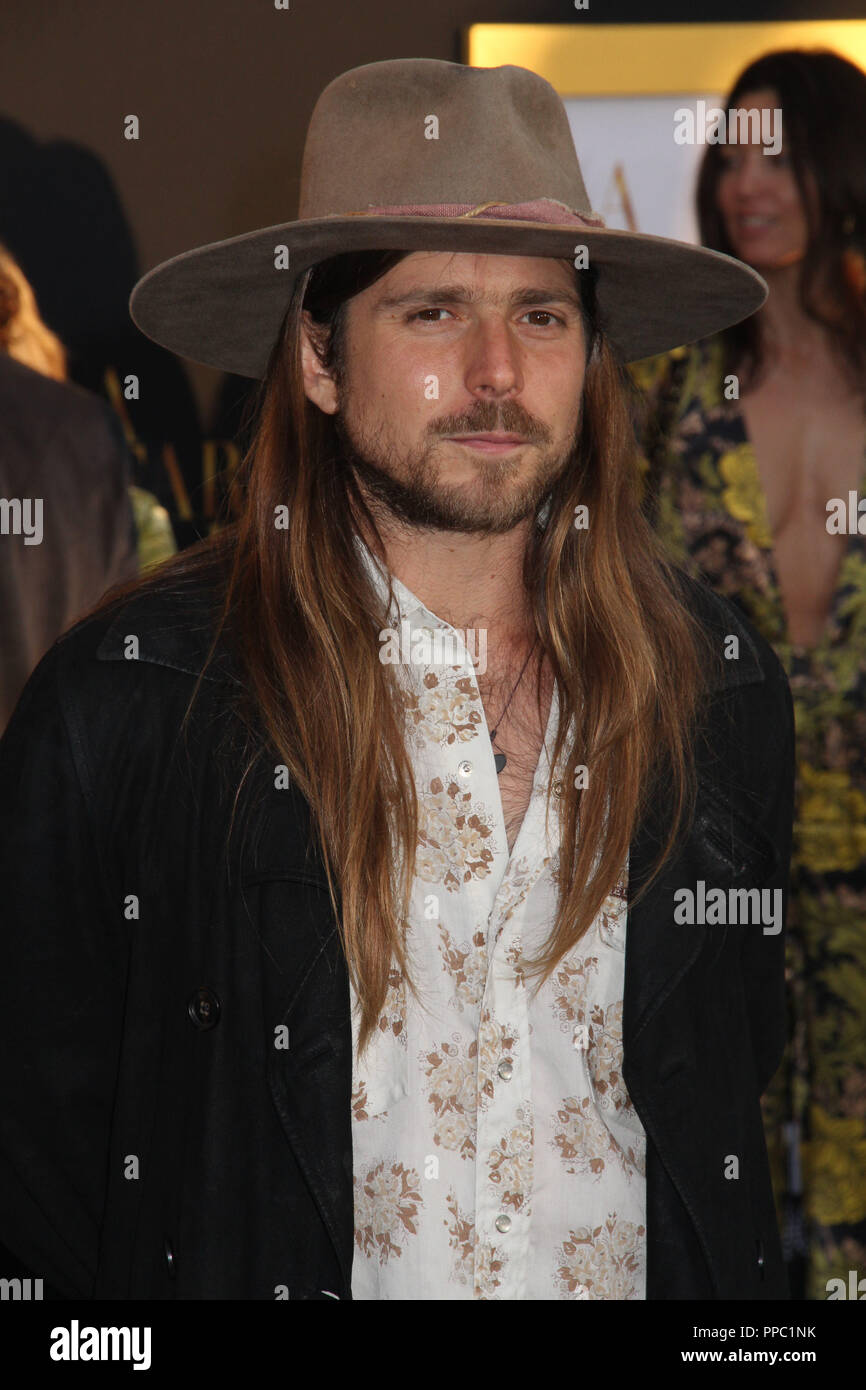 Lukas Nelson Stock Photos & Lukas Nelson Stock Images - Alamy