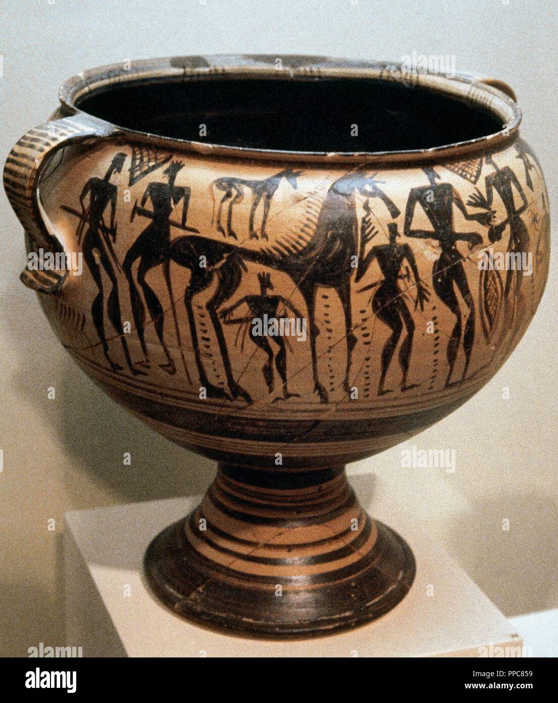 Greek art. Boeotian Late Geometric pedestalled krater with boxing match. From Thebes, c. 690-670 BCE. National Archaeological Museum. Athens. Greece. Stock Photo