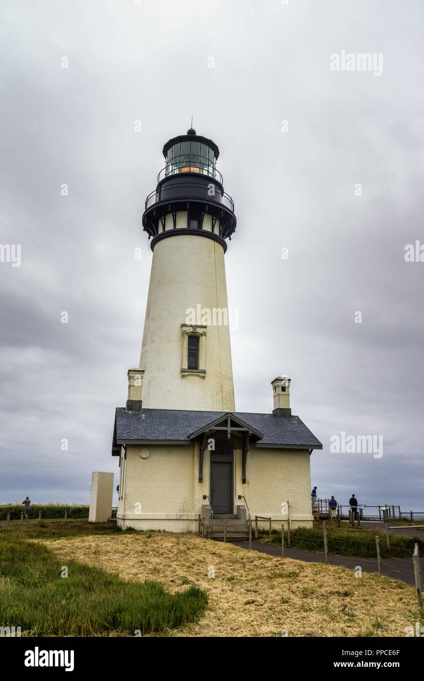 Yaquina Head Lighthouse on a dull day, Yaquina Head Outstanding Natural Area State Park, Newport, Pacific Coast, Oregon, USA. Stock Photo