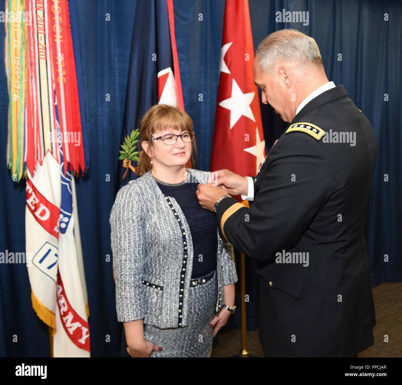 Redstone Arsenal Id Card Appointments