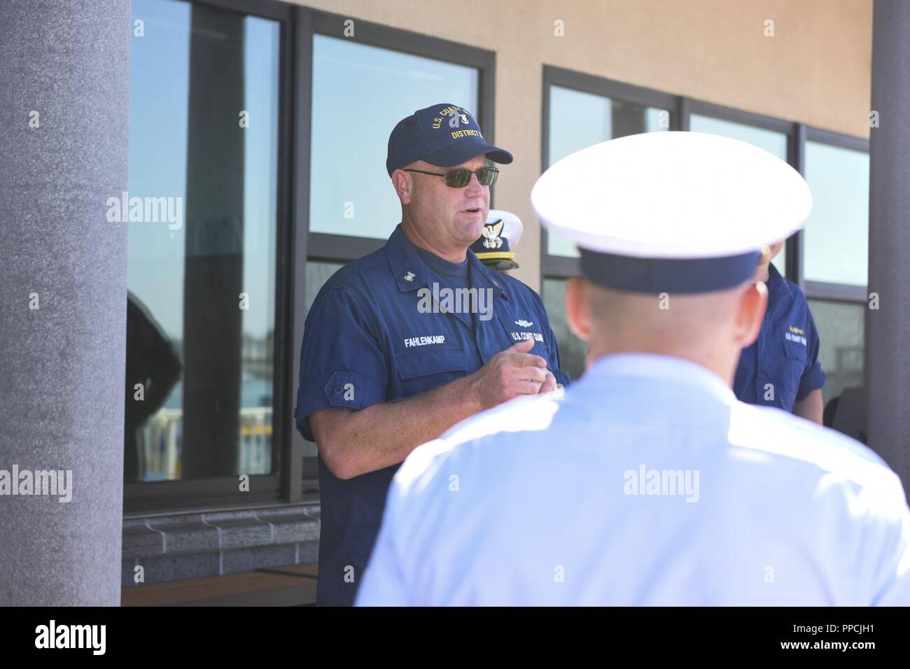 Ryan Ruff Uscg Us coast guard cutter narwhal hi-res stock photography and images - Alamy