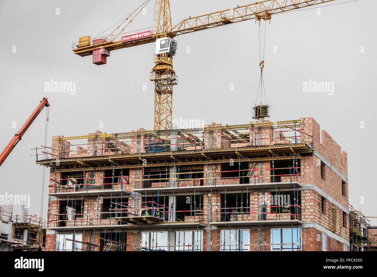 Flats construction hi-res stock photography and images - Alamy