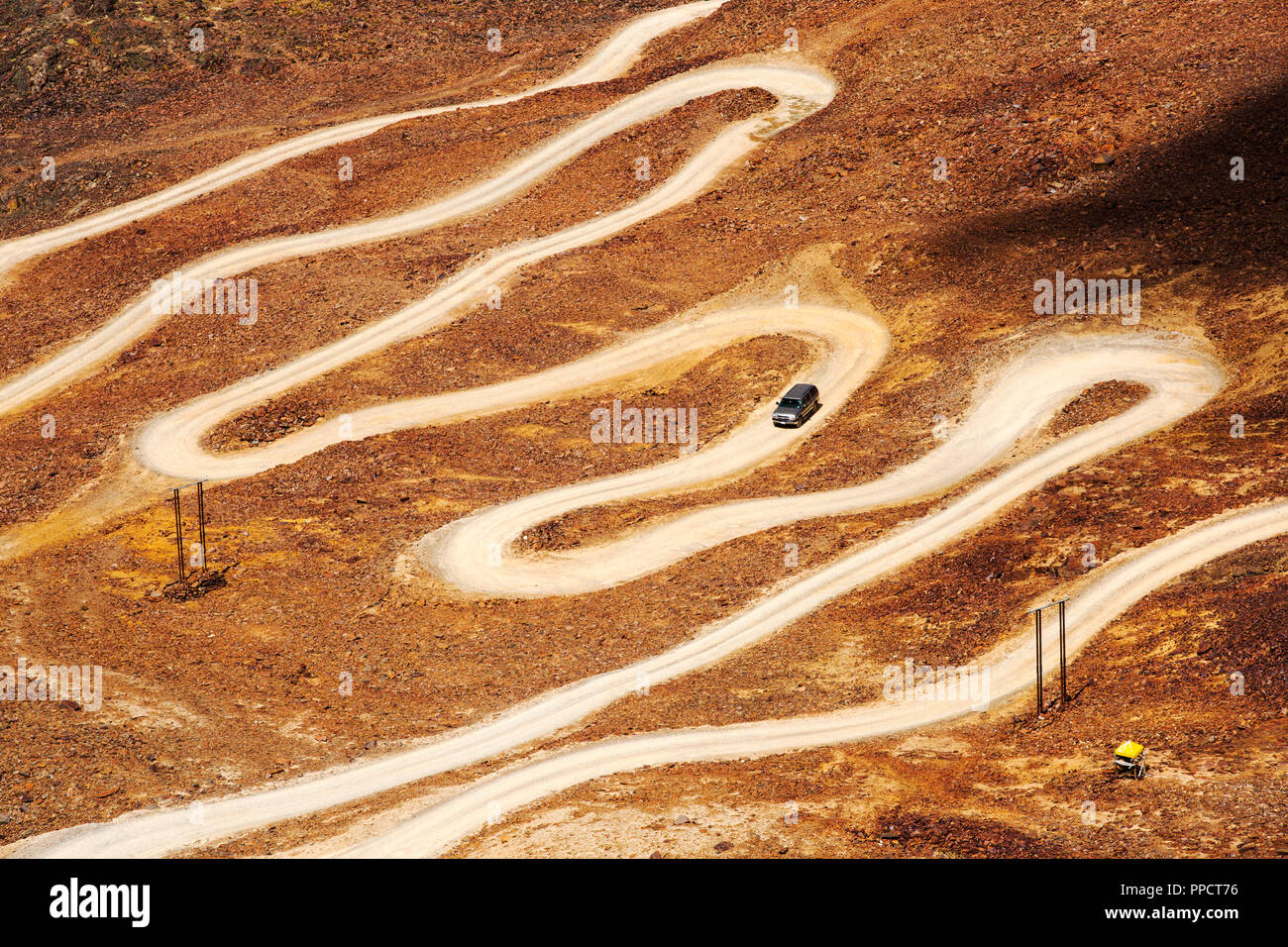 World highest road hi-res stock photography and images - Alamy
