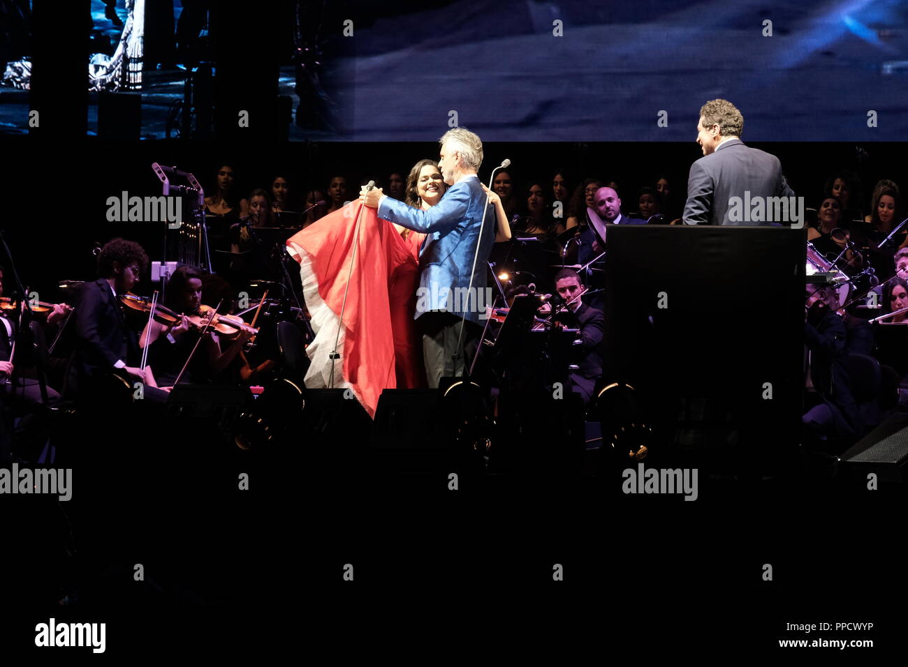 Andrea bocelli in concert hi-res stock photography and images - Alamy