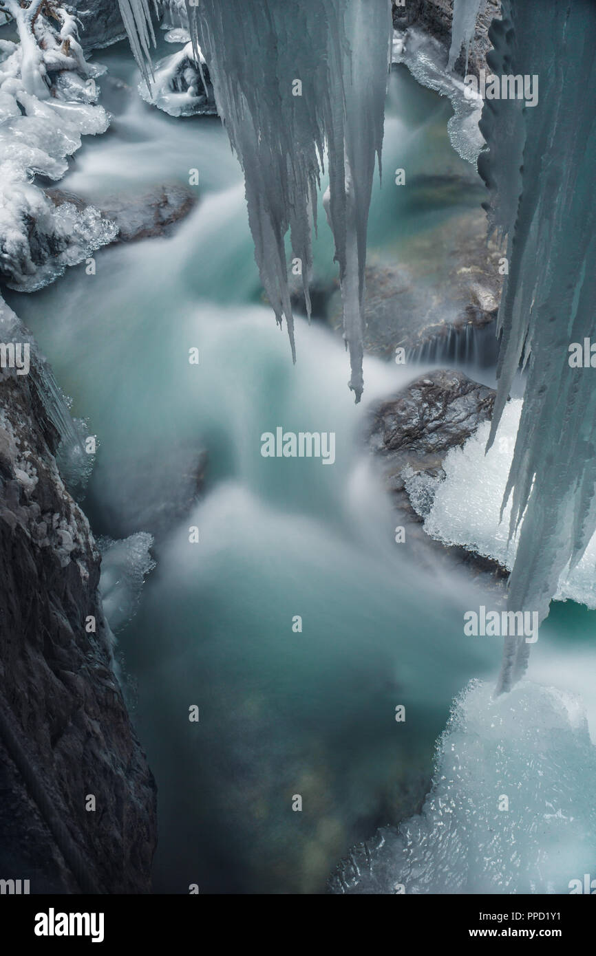 Ice block flow hi-res stock photography and images - Alamy