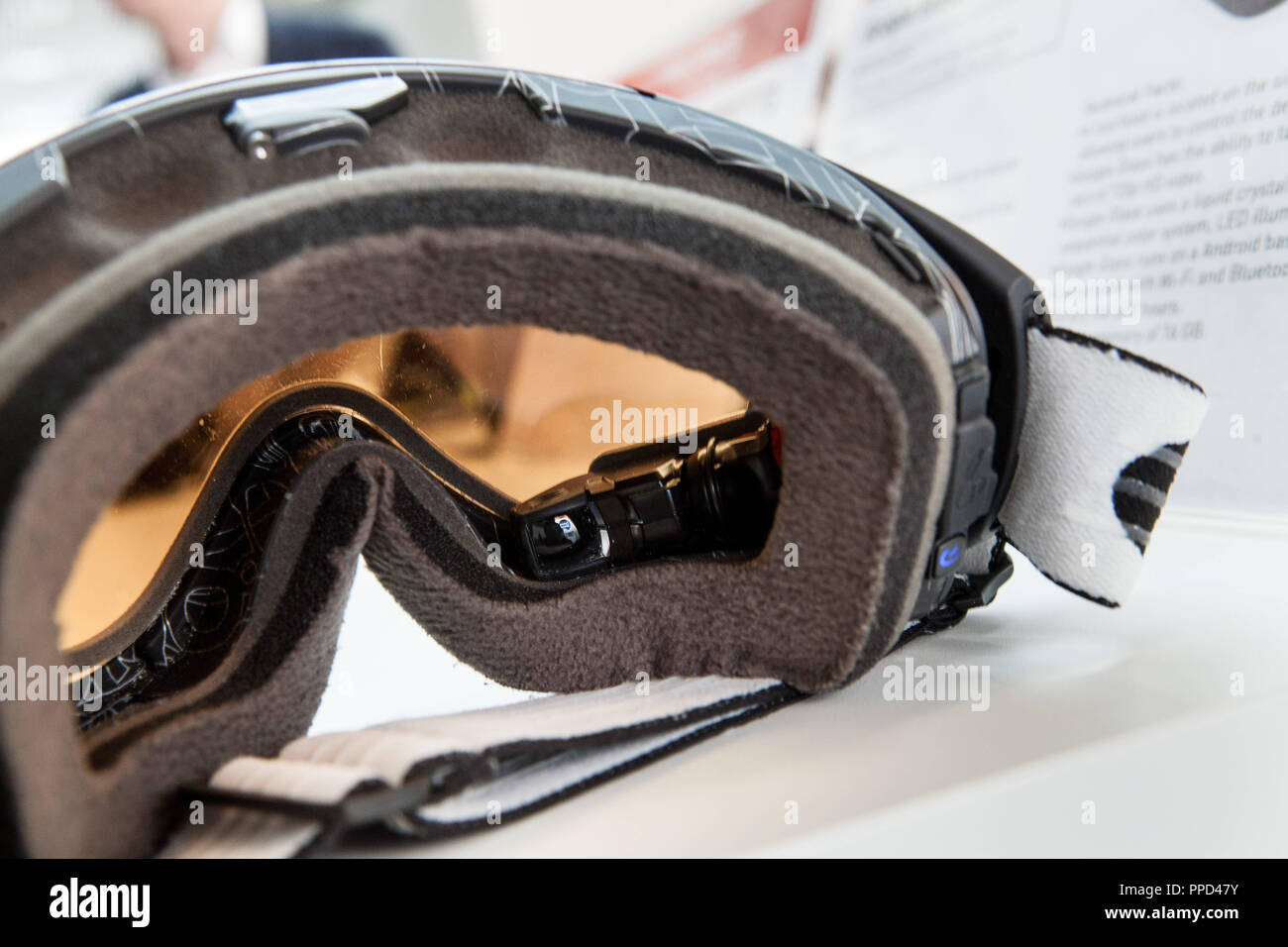 Virtual and Augmented Reality at the Internet World Fair in Riem at Recon  Snow2. The ski goggles from the Austrian supplier Evolaris can show  information on a small built-in display, about the