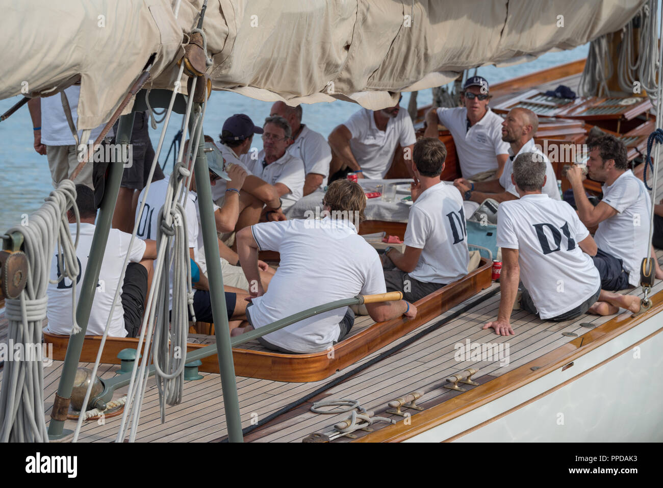 Yacht crew working hi-res stock photography and images - Alamy
